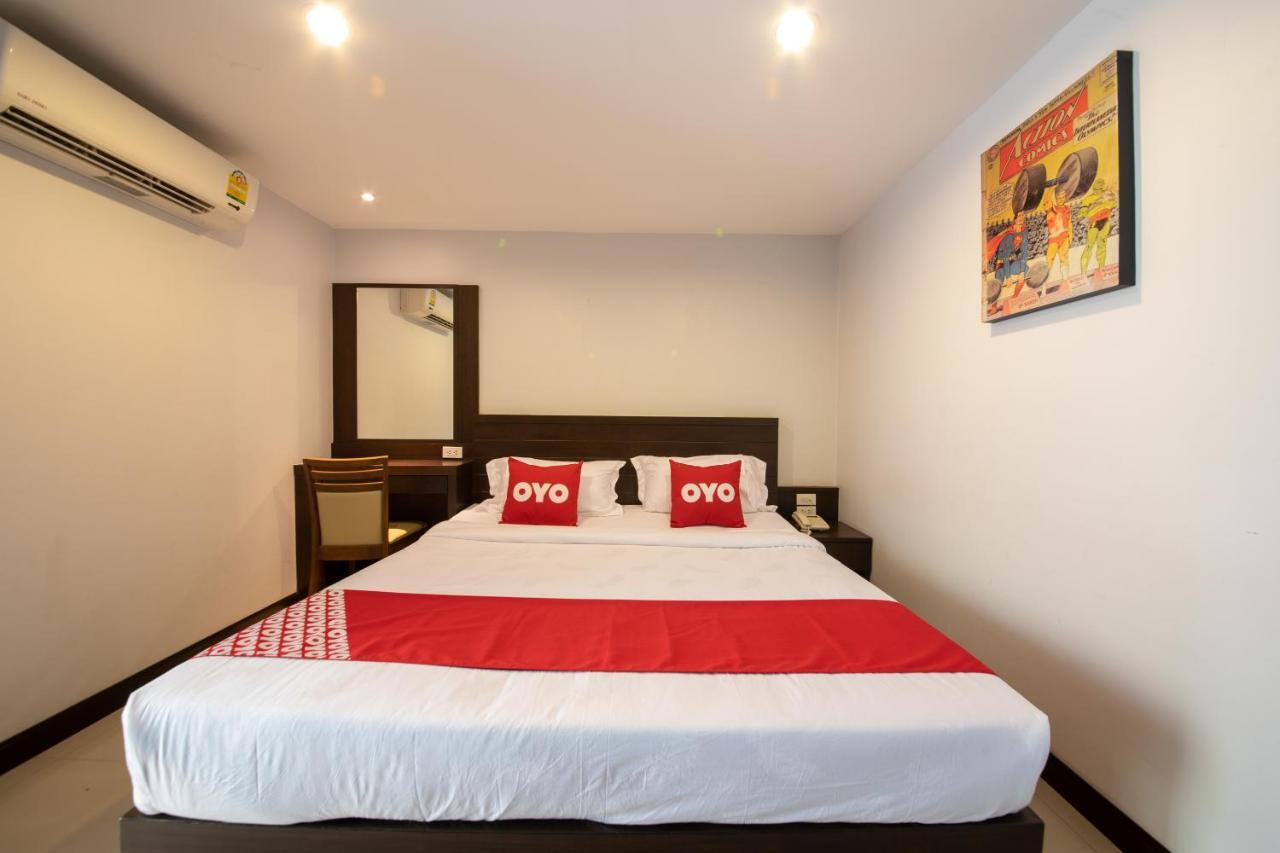 Oyo 373 Mc Ginger House Hotel Patong Exterior photo